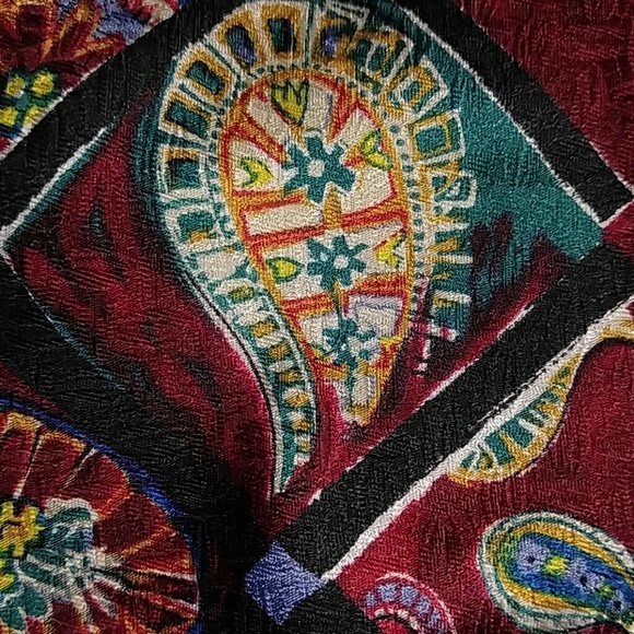 Gorgeous Paisley Italian Silk Tie 56" - Picture 2 of 4